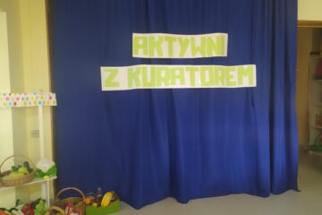 AKTYWNI Z KURATOREM
