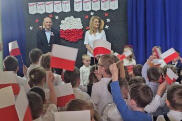 ŚWIĘTO FLAGI KONKURS RECYTATORSKI WIERSZE PATRIOTYCZNE