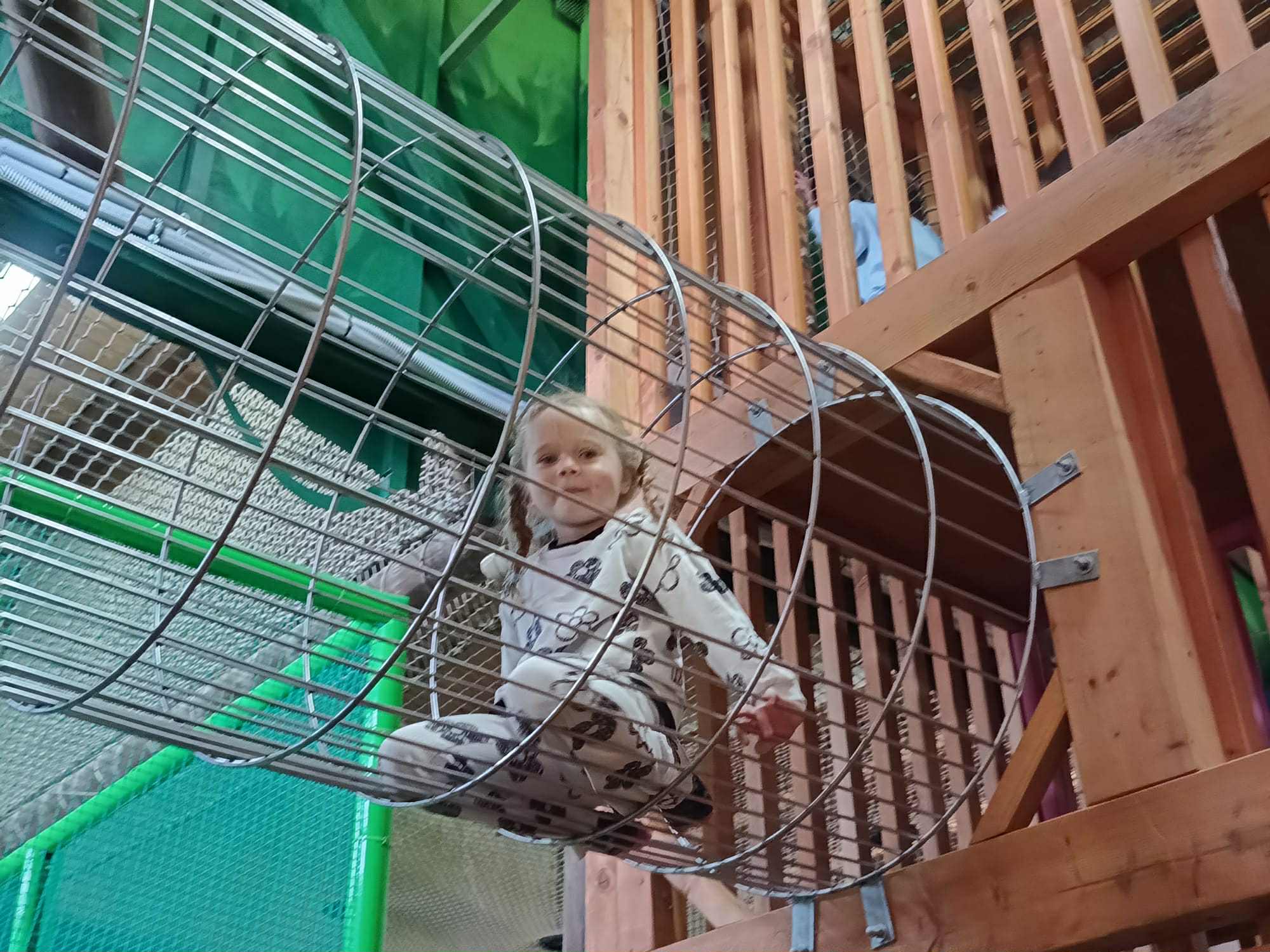 b421cb40 e5cc 4063 ac99 d3ac908dc55e