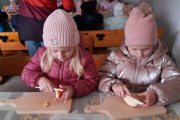 wycieczka do sadu powitanie pani jesieni w języku angielskim