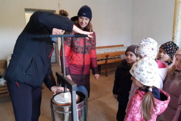 wycieczka do sadu powitanie pani jesieni w języku angielskim