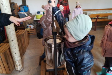 wycieczka do sadu powitanie pani jesieni w języku angielskim