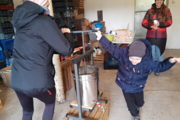 wycieczka do sadu powitanie pani jesieni w języku angielskim