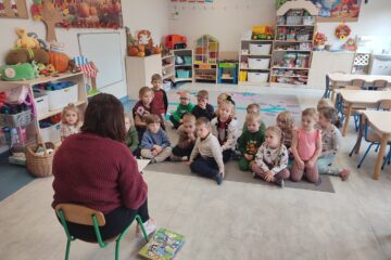 Popołudniowe czytanie z Mamą i Tatą w ramach Projektu Ogólnopolskiego GUZIK