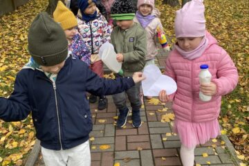 MARSZ BIAŁYCH ANIOŁÓW