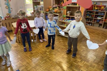 Akcja Antywojenny Łańcuch Białych Serc