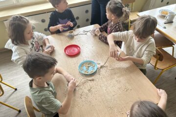 Robimy karmniki dla ptaków