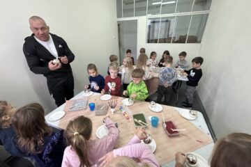 Warsztaty malowania bombek