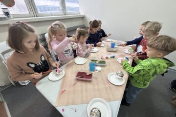 Warsztaty malowania bombek
