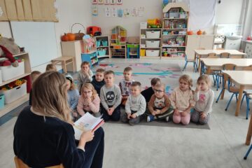 Popołudniowe czytanie z Mamą i Tatą w ramach Projektu Ogólnopolskiego GUZIK
