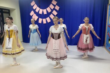 POKAZY SZKOŁY BALETOWEJ
