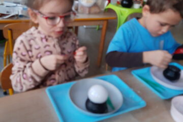 mały odkrywca suchy lód