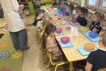 Mały odkrywca świat polimerów