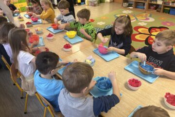 Mały odkrywca świat polimerów