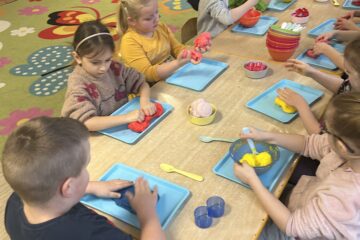 Mały odkrywca świat polimerów