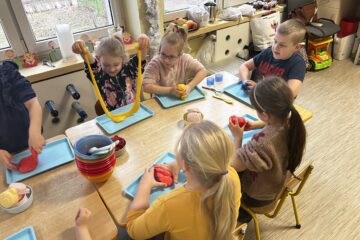 Mały odkrywca świat polimerów