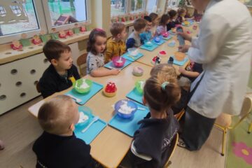 Mały Odkrywca Świat Polimerów