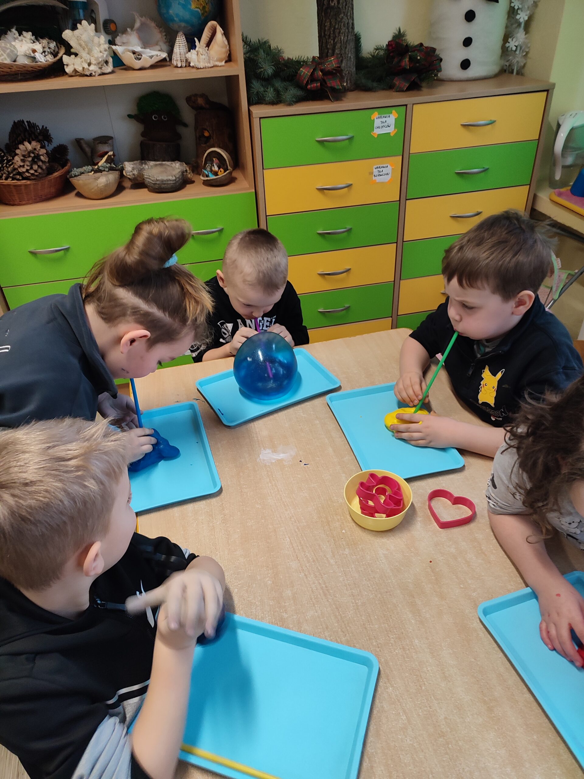 Mały Odkrywca Świat Polimerów