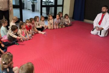 Messenger creation 8391C12F CA6B 470B 89CF 266263AB94FE