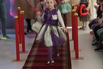 Ekologiczny pokaz mody w ramach projektu "Bądź Aktywny z Kuratorem"