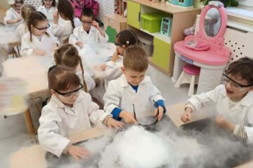 Warsztaty chemiczne z "Wesoło Mi"