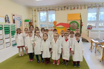 Warsztaty chemiczne z "Wesoło Mi"