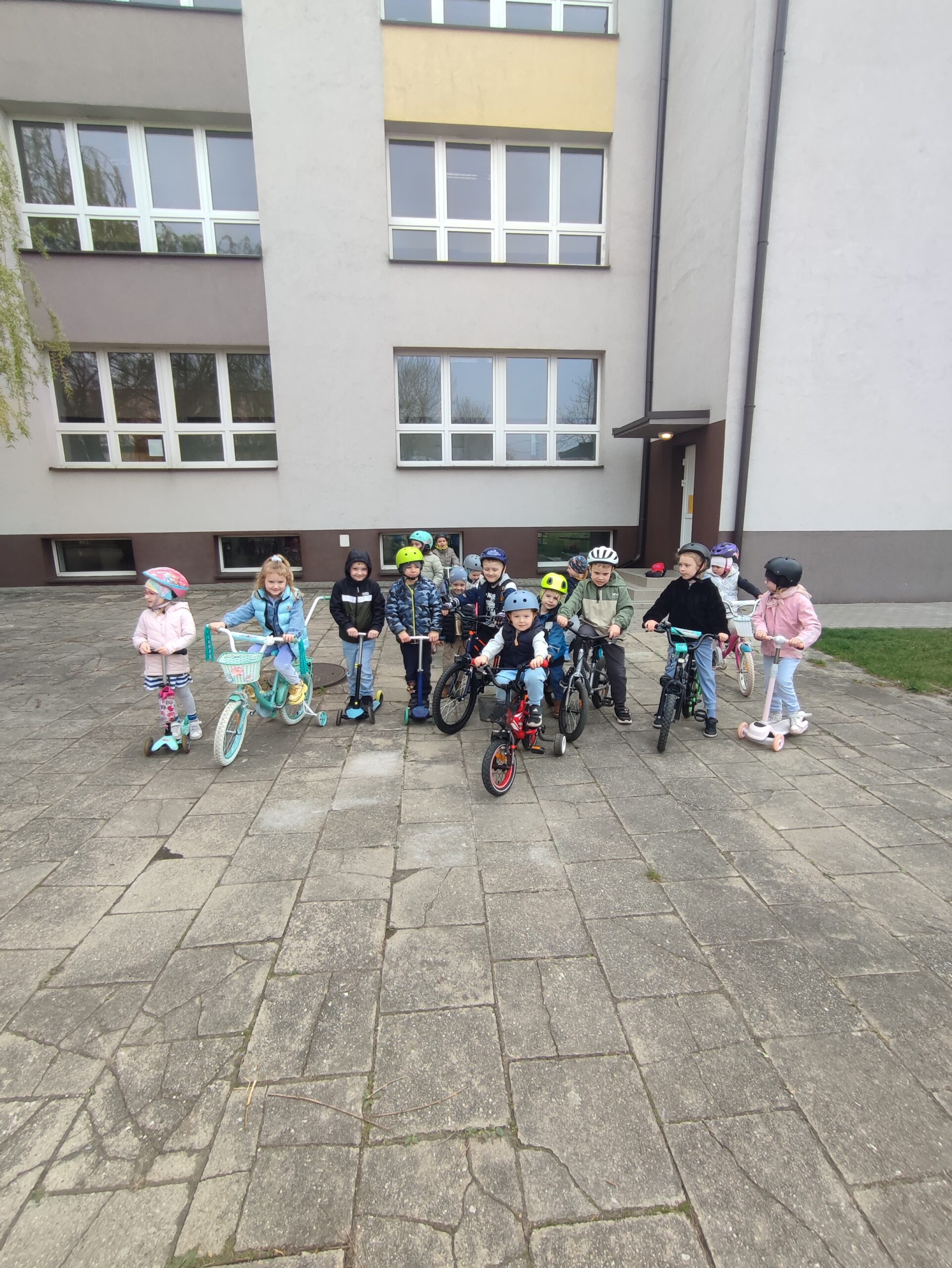 Rajd rowerowo hulajnogowy