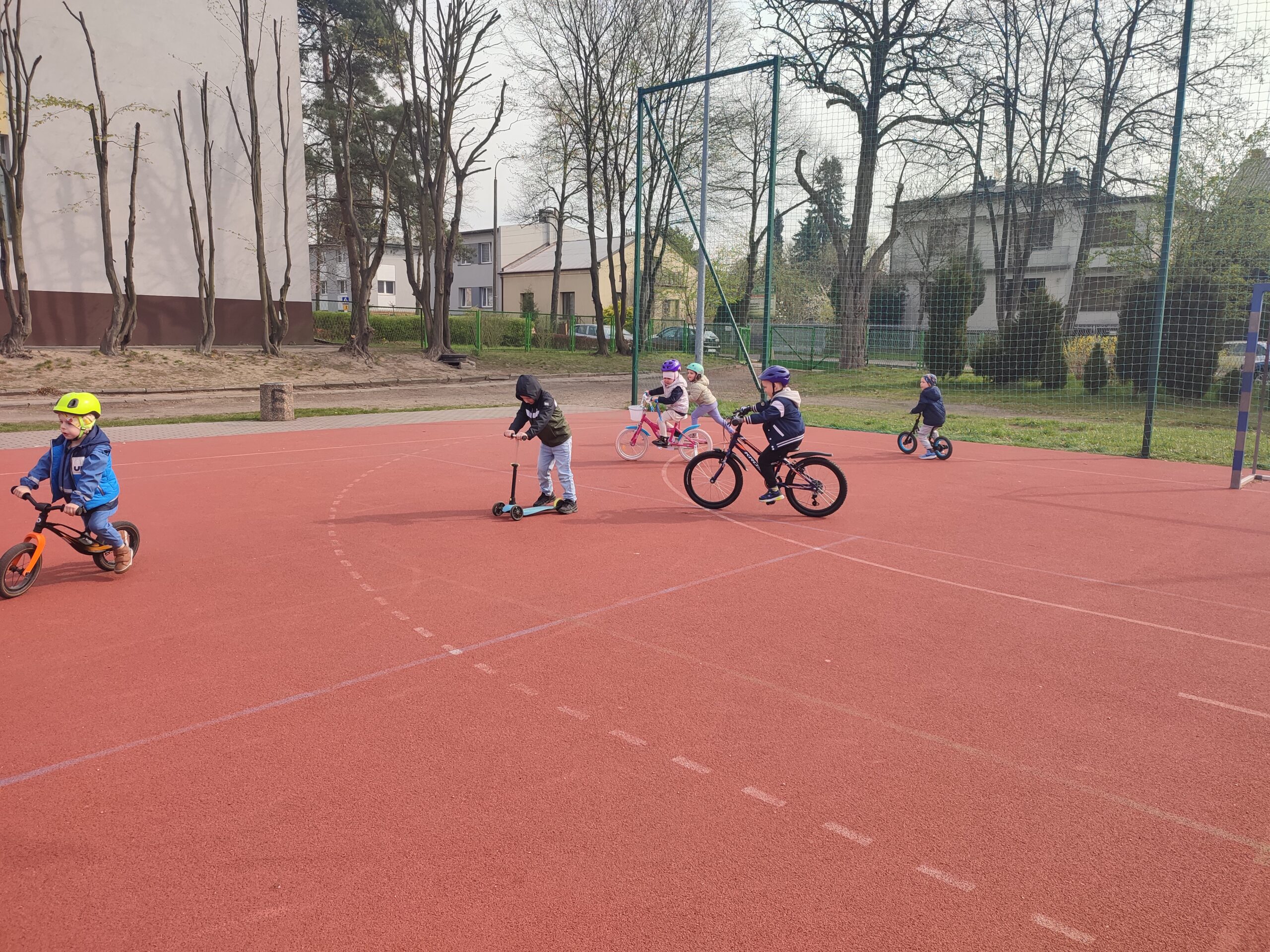 Rajd rowerowo hulajnogowy