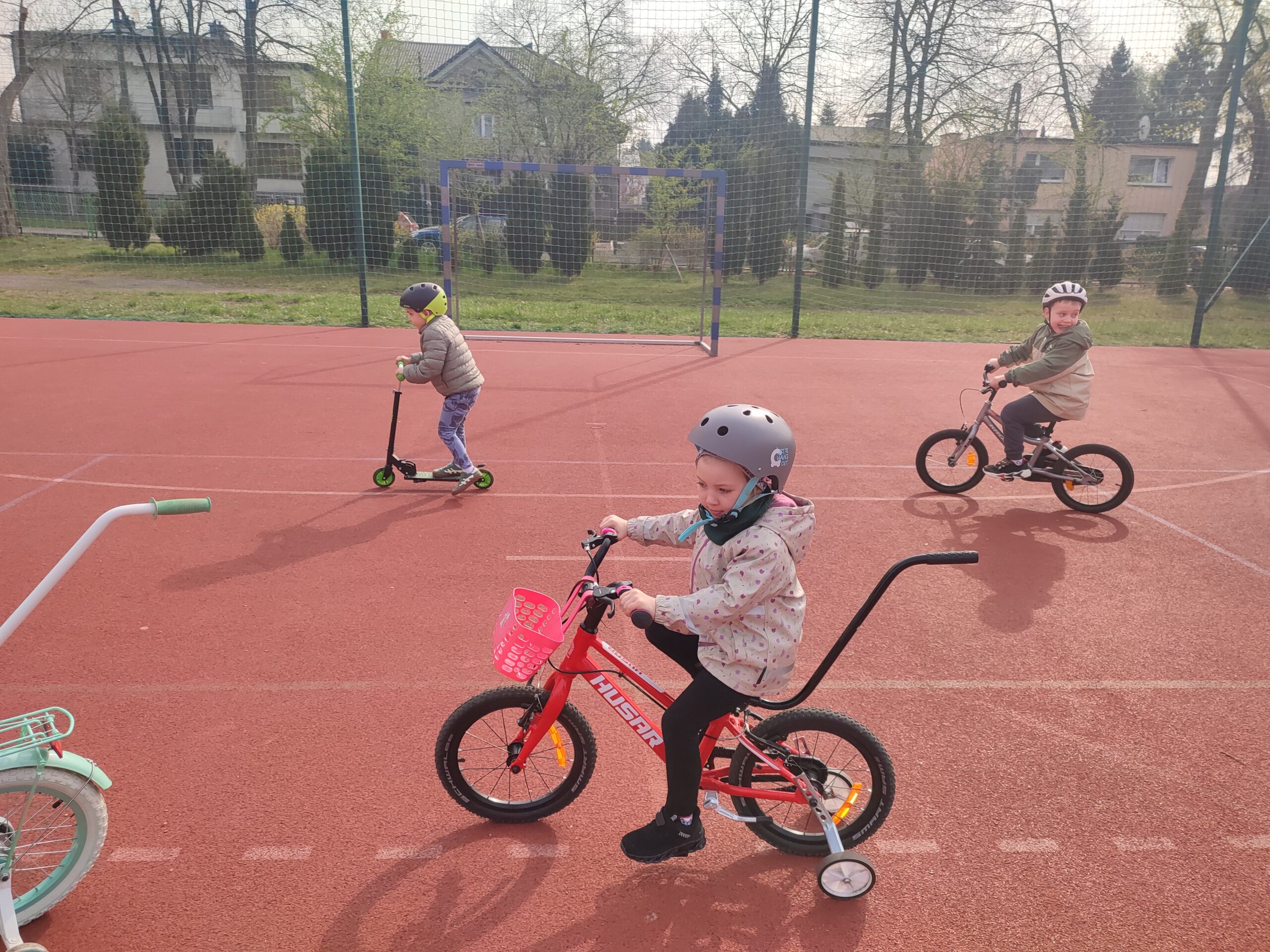 Rajd rowerowo hulajnogowy