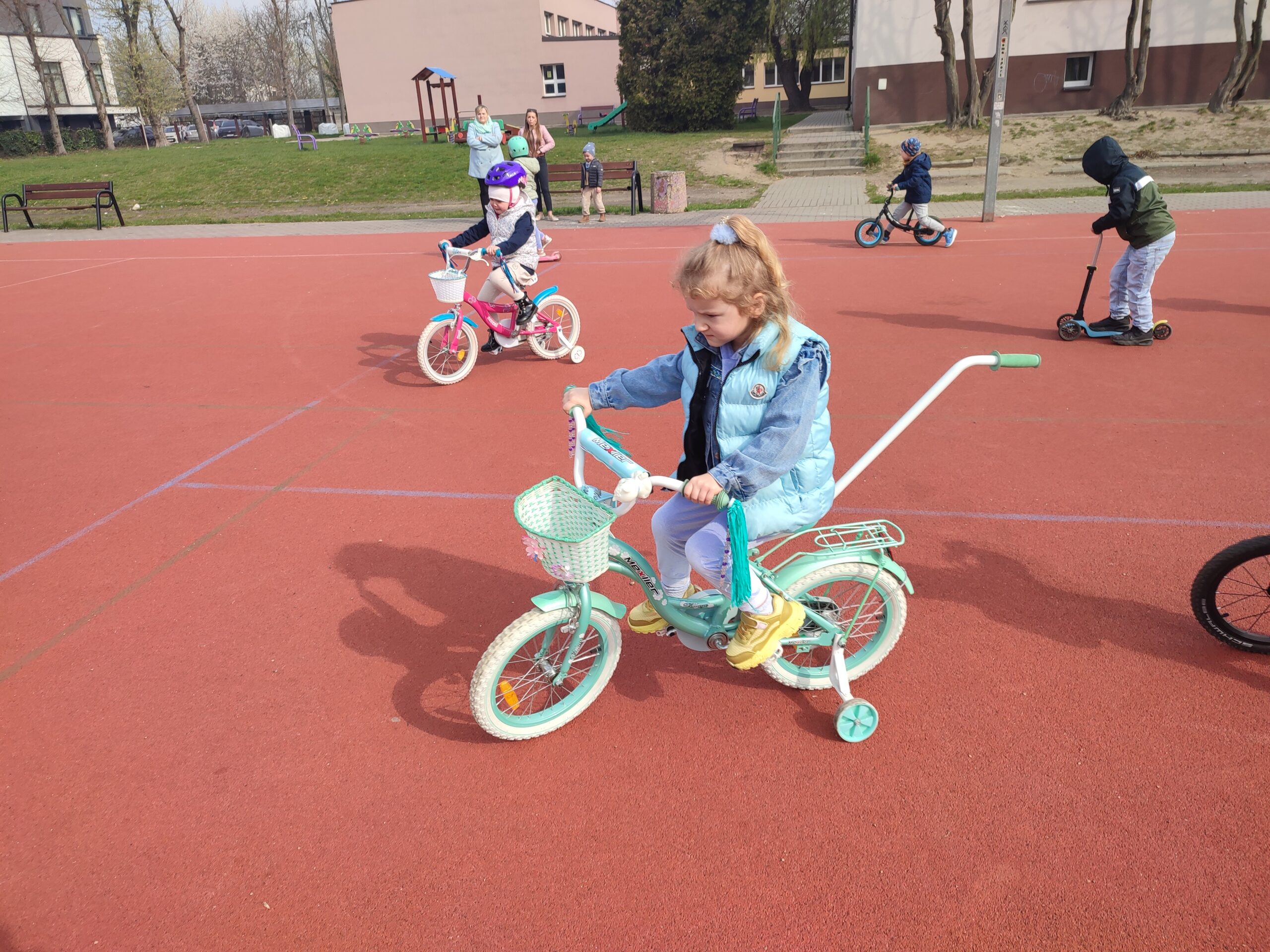 Rajd rowerowo hulajnogowy