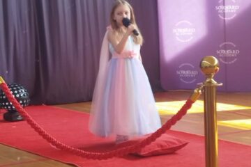 Messenger creation 1EFF8F4B 26DA 406B 9252 A32C08034251