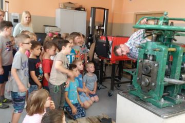 Zajęcia edukacyjne dla dzieci na Politechnice Częstochowskiej