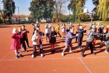 Rajd jesienny jesienny fitness na świeżym powietrzu