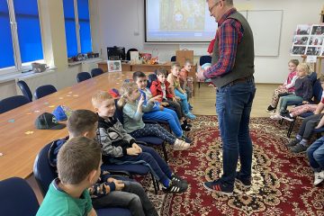 Cała Polska czyta dzieciom wizyta w bibliotece WOM