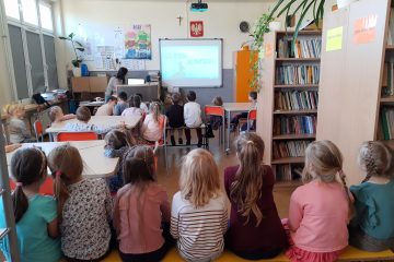 Zajęcia w Bibliotece szkolnej Legendy polskie