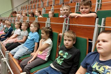 Wycieczka do Biblioteki Publicznej ,,Cała Polska czyta dzieciom"