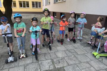 Powitanie lata z hulajnogą