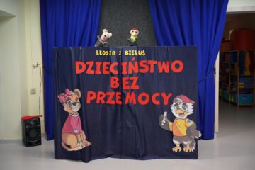 Teatrzyk kukiełkowy z Leosią i Bielusiem