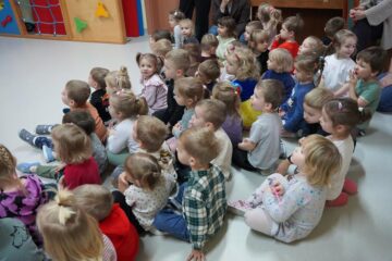 Teatrzyk kukiełkowy z Leosią i Bielusiem