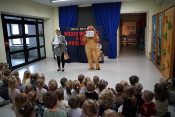 Teatrzyk kukiełkowy z Leosią i Bielusiem