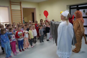 Teatrzyk kukiełkowy z Leosią i Bielusiem