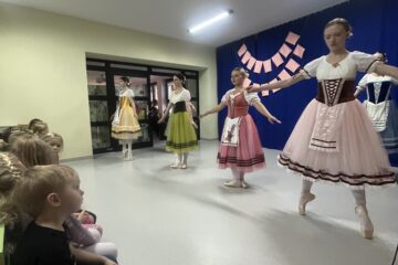 Występ szkoły baletowej „Ballerina”