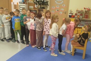 794db218 9093 46bf a185 eb7aefaafbf2