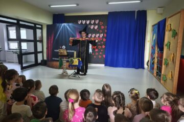 Messenger creation 352DE974 9DDA 478A BE3D A6FBBEBB4592