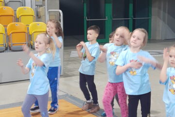 Zawody sportowe "przedszkoliada"